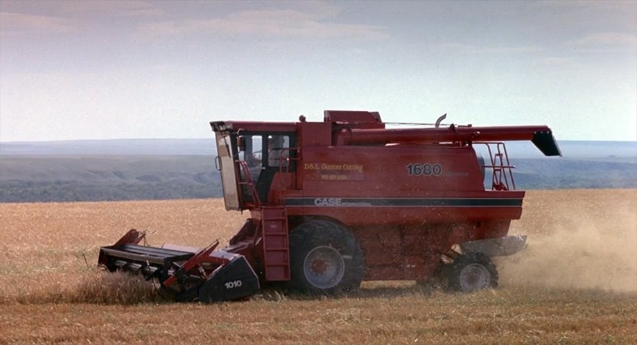 Case International 1680 Axial Flow Combine