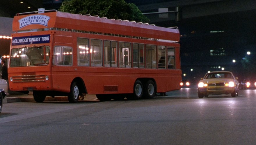 1974 unknown on Ford L-9000 chassis