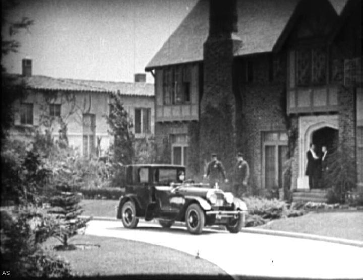 1919 Locomobile Model 48 Gowler Coupe Limousine