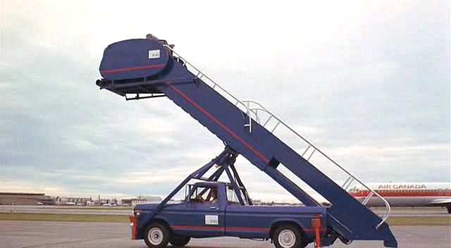 1973 Ford F-350 Regular Cab Mobile Boarding Stairs
