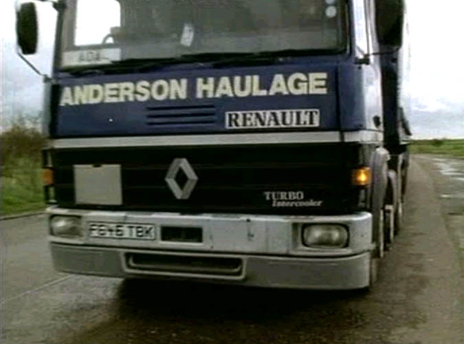 1989 Renault R-Series Turbo Intercooler