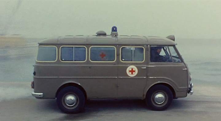1957 Alfa Romeo Romeo 2 Ambulanza