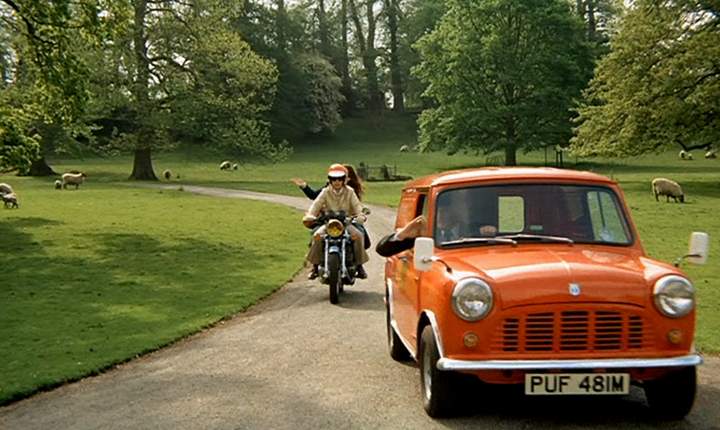 1974 Mini Van [ADO15]