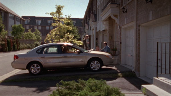 2000 Ford Taurus [D186]