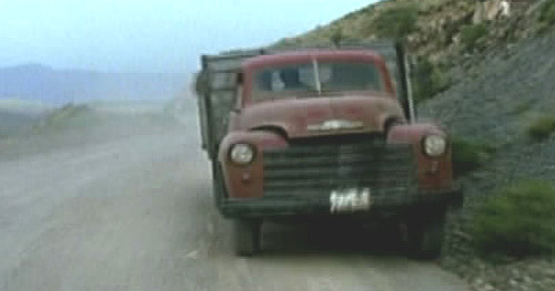 1947 Chevrolet Advance-Design Loadmaster Stake