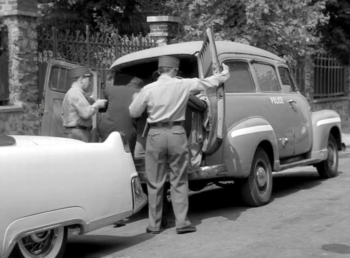 1947 Chevrolet Suburban [3106]