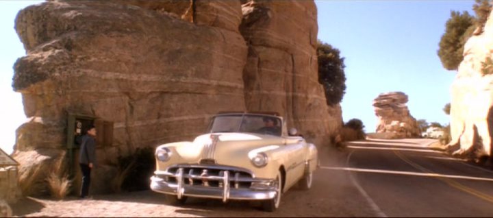 1951 Pontiac Chieftain De Luxe Convertible with 1950 grille [2567DX]