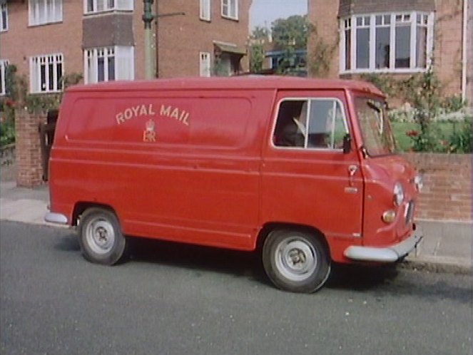 1970 Austin Morris J4 Royal Mail van