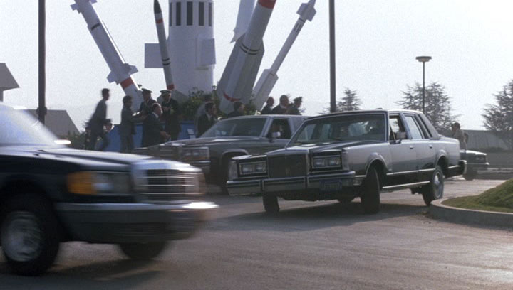 1982 Lincoln Town Car [54D]