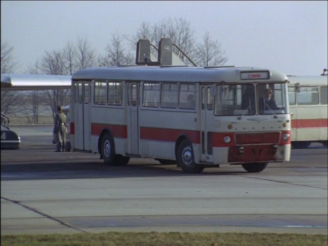 Ikarus 556