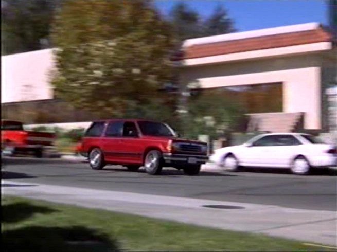 1994 Ford Taurus GL [DN5]