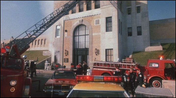 American LaFrance 700