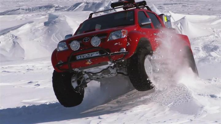 2006 Toyota Hilux by Arctic Trucks [AN20]