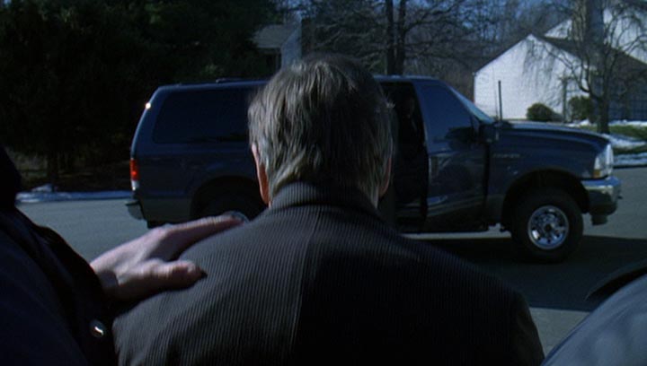 2002 Ford Excursion XLT [UW137]