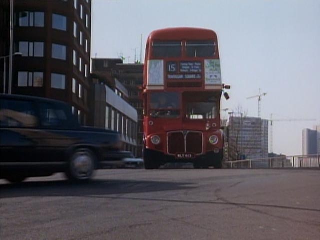 AEC Routemaster RM453