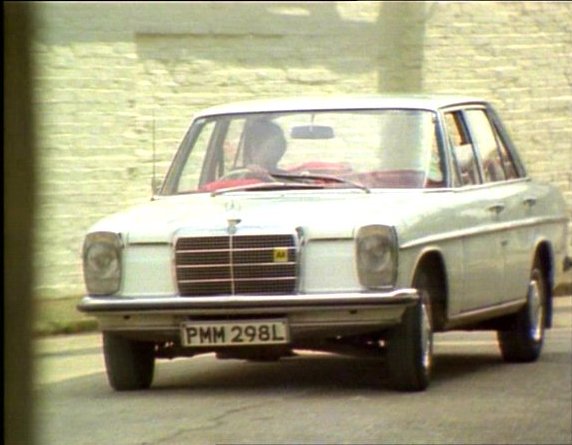 1968 Mercedes-Benz 200 [W115]