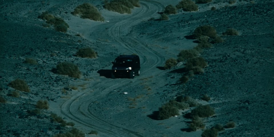 2003 Hummer H2 [GMT820]