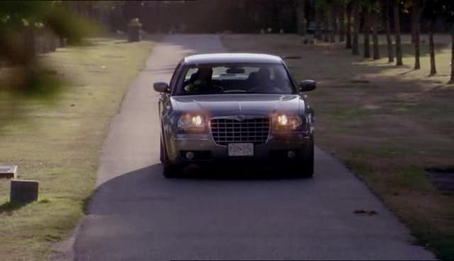 2005 Chrysler 300 C [LX]