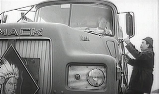 Mack U-Series