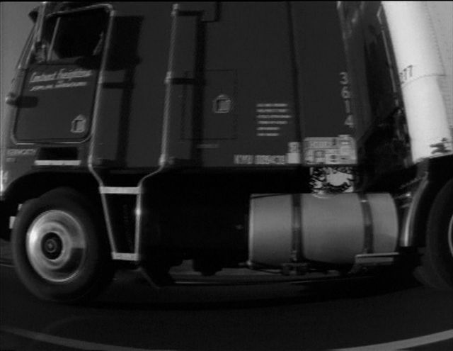 Kenworth K-100