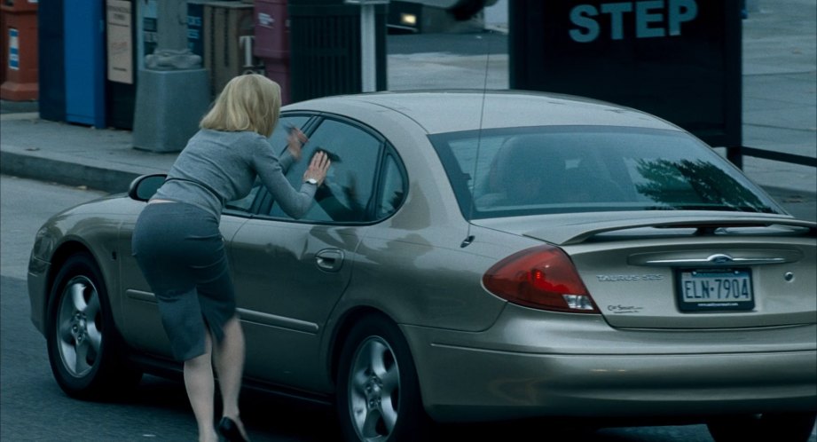 2002 Ford Taurus SES [D186]