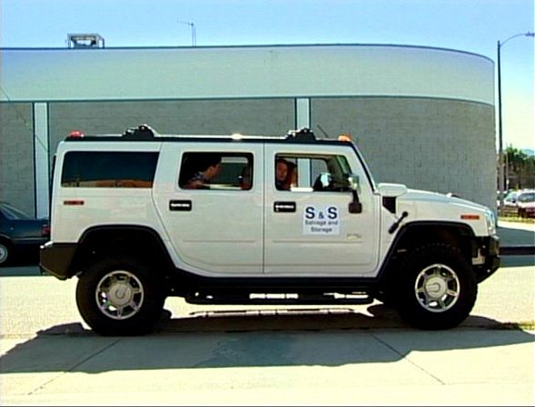 2003 Hummer H2 [GMT820]