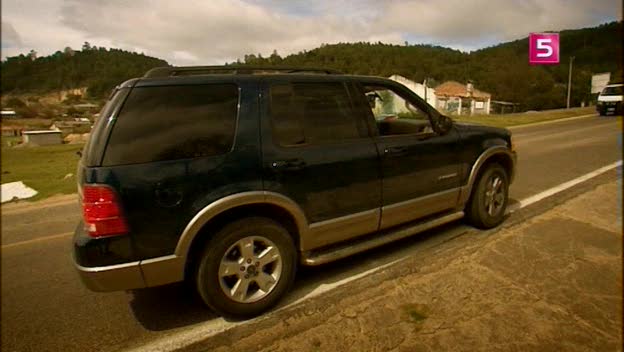 2004 Ford Explorer Eddie Bauer [U152]