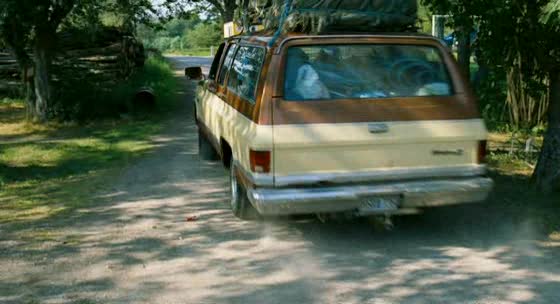 1983 GMC Suburban Sierra Classic [C-1500]