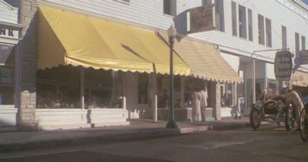 1910 Packard unknown