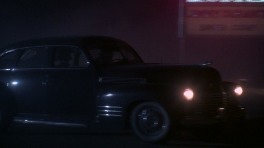 1941 Cadillac Series 61 De Luxe Touring Sedan