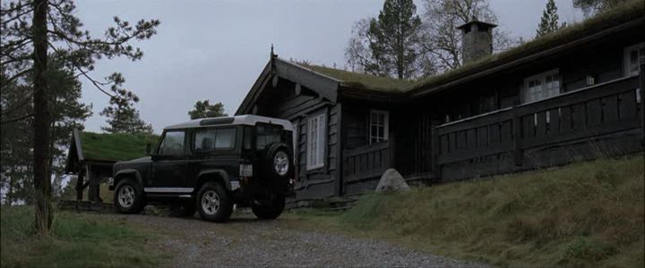 Land-Rover Defender 90