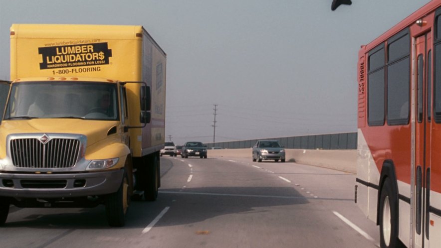 2002 International 4000-Series