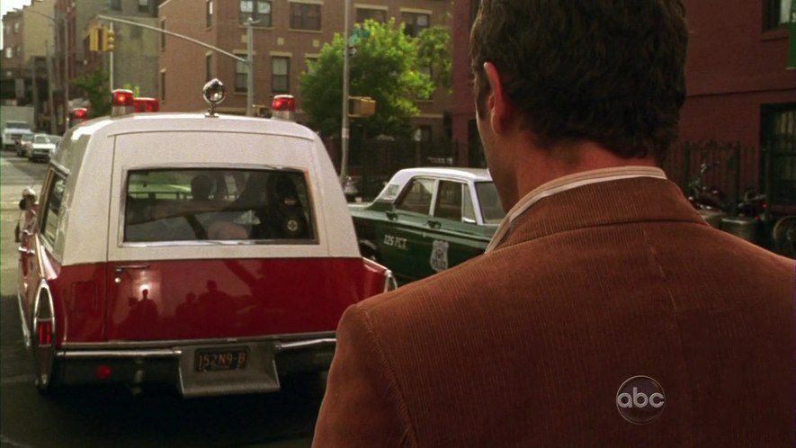 1967 Cadillac Ambulance Miller-Meteor Volunteer 48'' [69890Z]