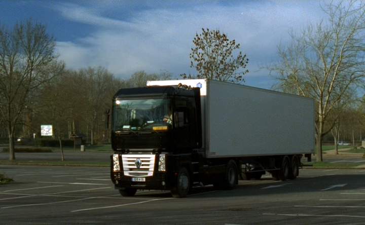 2001 Renault Magnum