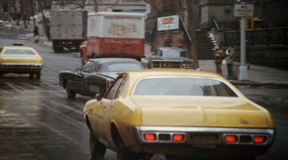 1972 Dodge Coronet 4-door Sedan [WL41]