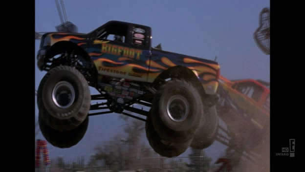 Custom Made Monster Truck 'Bigfoot' bodied as 2002 Ford F-Series Super Duty