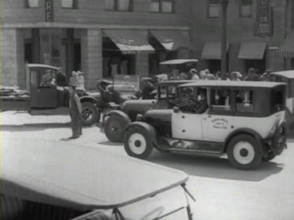 1925 Yellow Cab