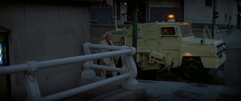 Mobil Street Sweeper