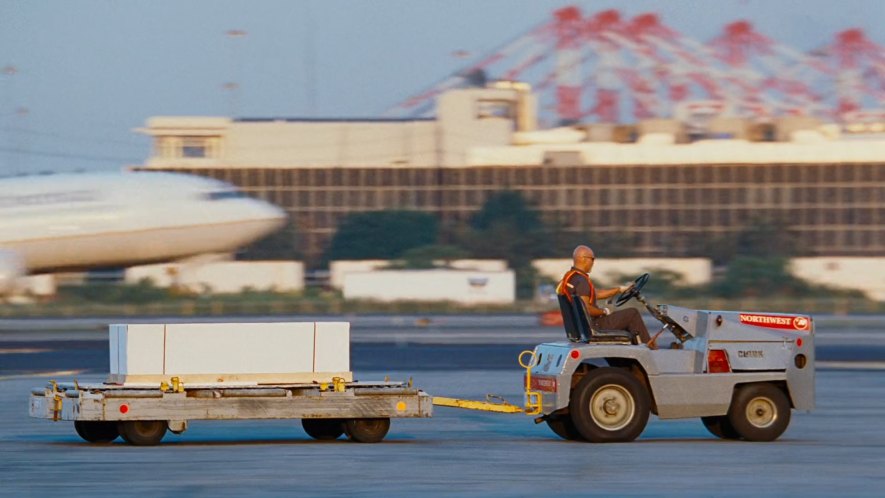 Clark CT-30 baggage tug