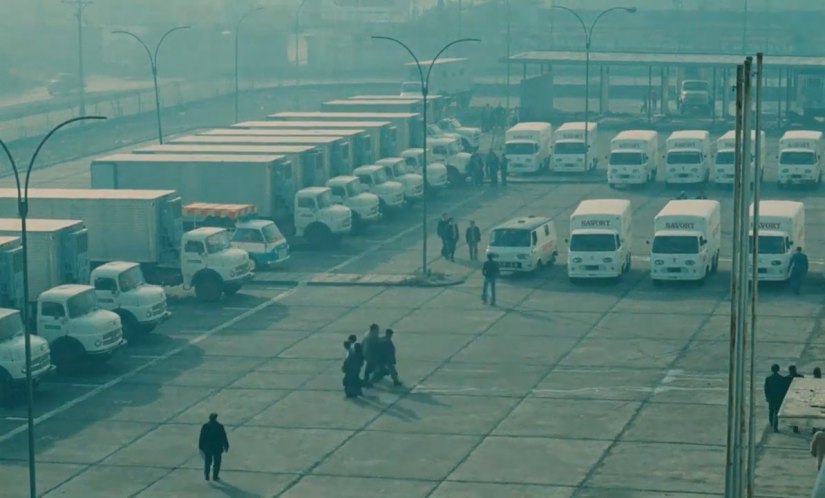 Mercedes-Benz LS [L59]