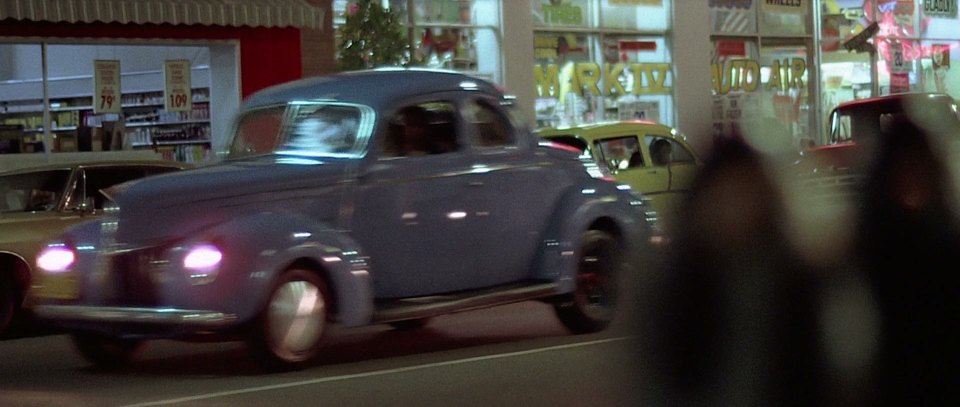 1939 Ford V8 De Luxe Coupe