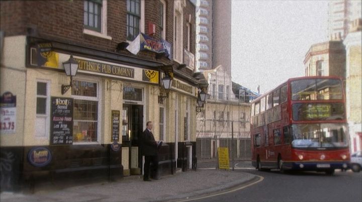 Dennis Trident II Alexander ALX400