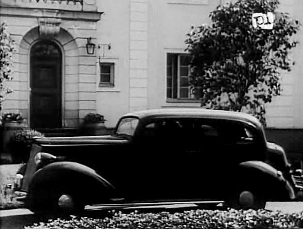 1937 Packard One-Twenty Touring Sedan