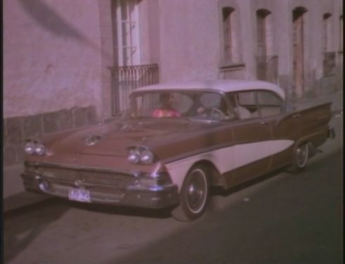 1958 Ford Fairlane Town Victoria Hardtop [57B]