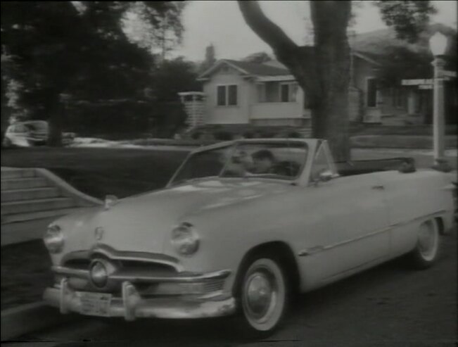 1950 Ford Custom De Luxe Convertible Coupe [76B]