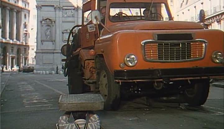 Mobil Street Sweeper