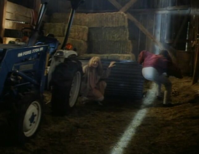 Ford 1710 with Ford 770A loader equipment