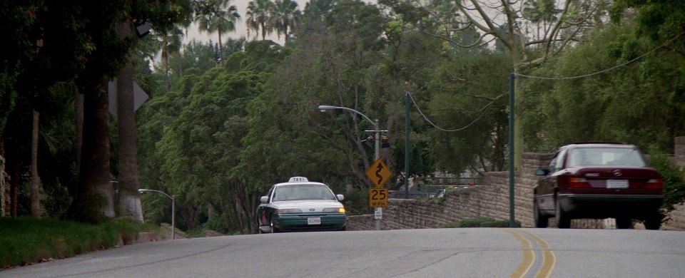 1990 Mercedes-Benz [W124]
