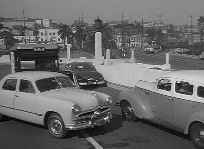 1949 Ford Custom Fordor Sedan [73B]