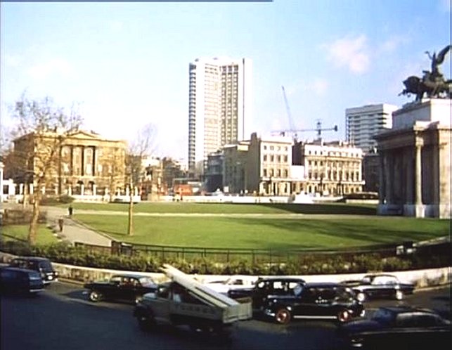 Morris-Commercial LC5